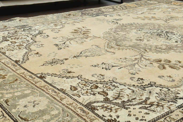 Oriental Oversized Area Rug