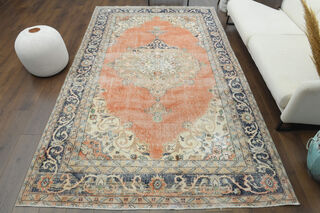 Vintage Oriental Area Rug - Thumbnail