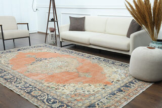 Vintage Oriental Area Rug - Thumbnail