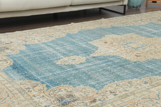 Vintage Area Rug - Thumbnail