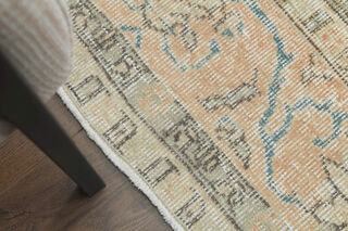 Vintage Area Rug - Thumbnail