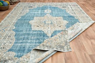 Vintage Area Rug - Thumbnail