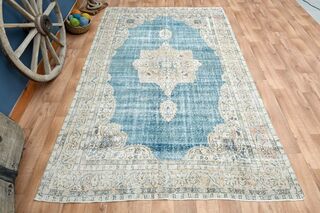 Vintage Area Rug - Thumbnail