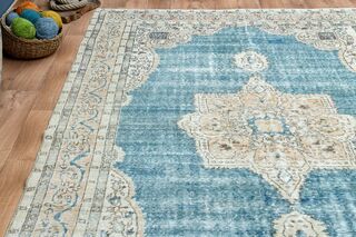 Vintage Area Rug - Thumbnail