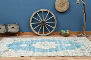 Vintage Area Rug - Thumbnail