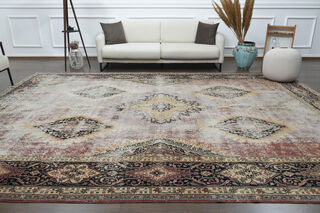 One of a kind Hand Knotted 10x13 Wool Rug - Thumbnail