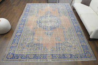 Vintage Oversized Area Rug - Thumbnail