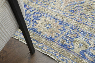 Vintage Oversized Area Rug - Thumbnail