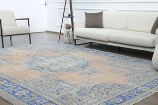 Vintage Oversized Area Rug - Thumbnail