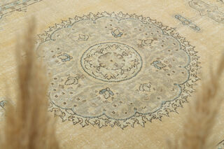 Vintage Wool Rug - Thumbnail