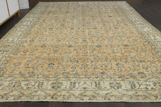 Luxury Floral Oversized Rug - Thumbnail