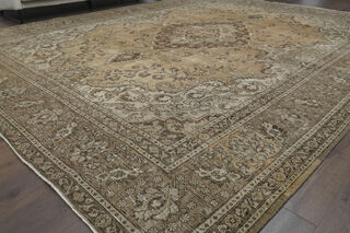 Neutral Vintage Area Rug - Thumbnail