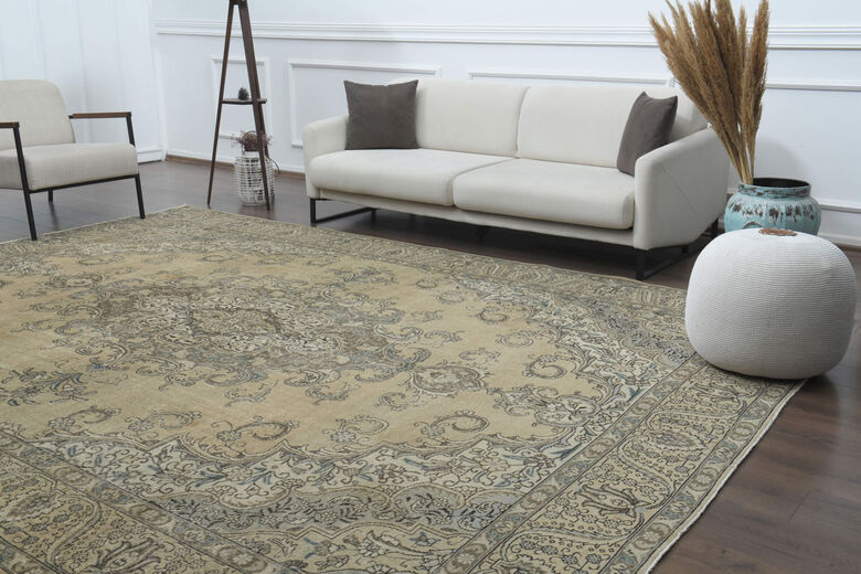 Handwoven Oriental Area Rug