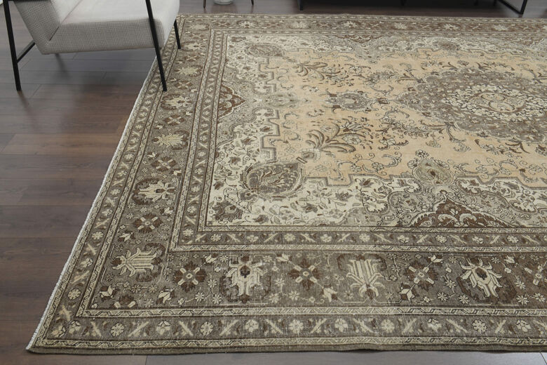 Oushak Amber Antique Rug