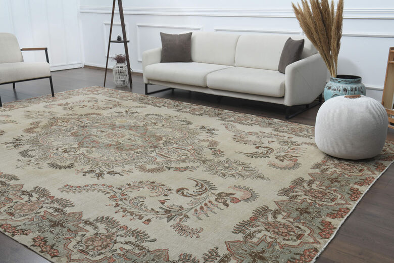 Handmade Beige Area Rug