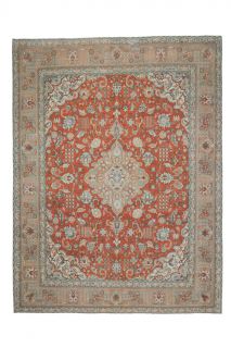 Vintage Oversized Area Rug - Thumbnail