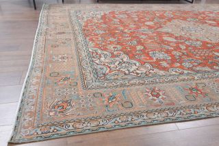 Vintage Oversized Area Rug - Thumbnail