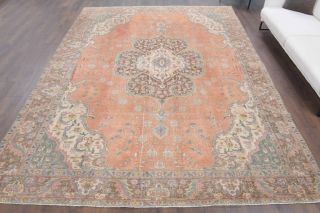 Vintage Oversized Area Rug - Thumbnail