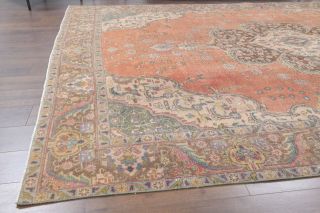 Vintage Oversized Area Rug - Thumbnail