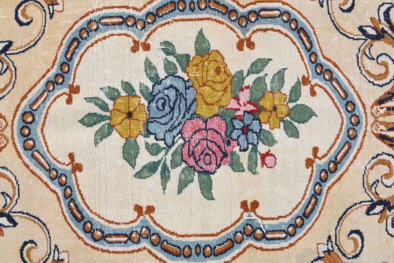 Vibrant Red - Vintage Oversized Anatolian Area Rug