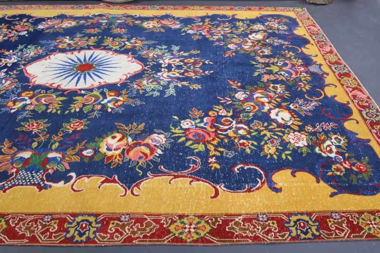 Vintage Oversized Oushak Area Rug