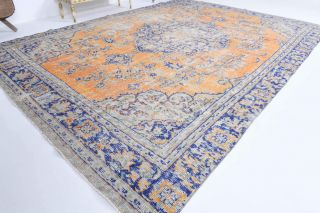 Vintage Oversized Area Rug - Thumbnail