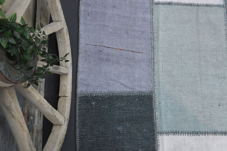 Shades of Blue - Large Patchwork Rug