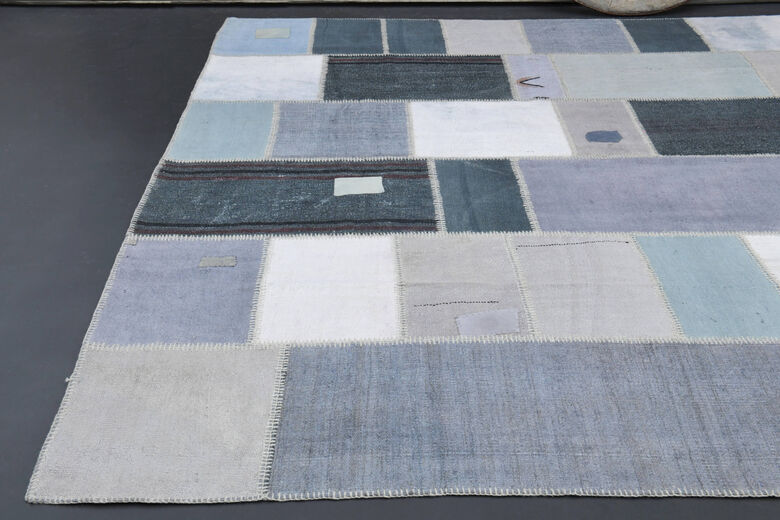 Shades of Blue - Oversized Patchwork Rug