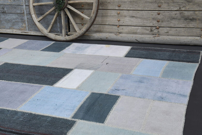 Shades of Blue - Oversized Patchwork Rug