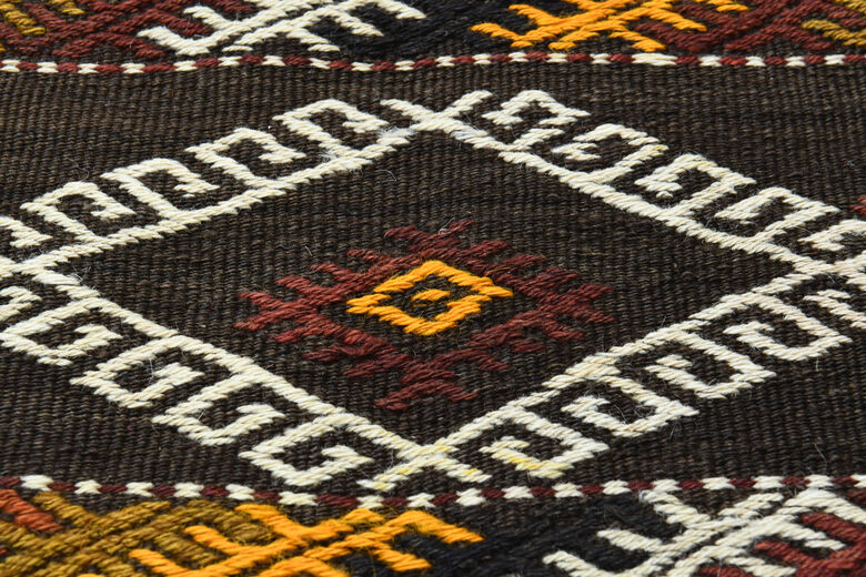 Vintage Area Kilim Rug