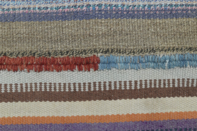 Handmade Vintage Area Kilim