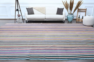 Vintage Oversized Area Rug - Thumbnail