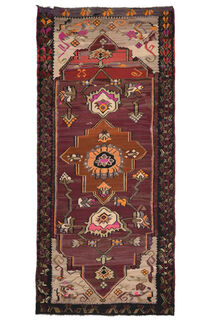 Vintage Oversized Area Rug - Thumbnail