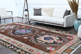 Vintage Oversized Area Rug - Thumbnail