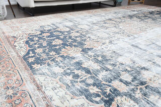 Vintage Oversized Area Rug - Thumbnail