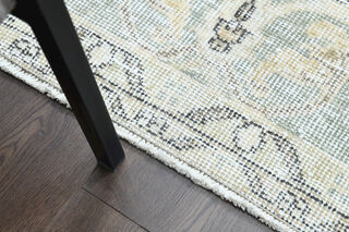 Vintage Faded Area Rug - Thumbnail