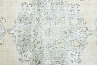 Vintage Faded Area Rug - Thumbnail