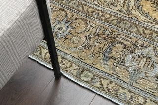 Heriz Persian Carpet - Vintage Oversized Rug - Thumbnail