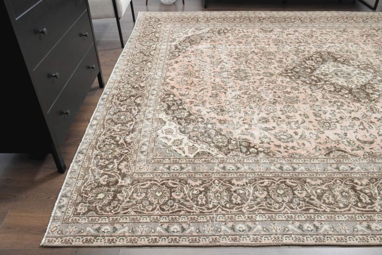 Persian Kashan - Vintage Oversized Rug