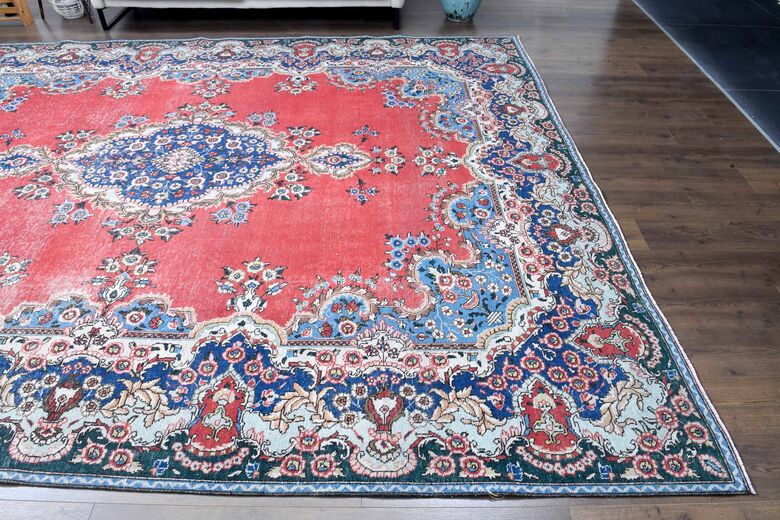 Vintage Persian Handmade Wool Rug