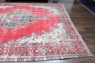 Vintage Persian Handmade Wool Rug - Thumbnail