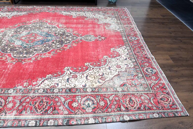 Vintage Persian Handmade Wool Rug