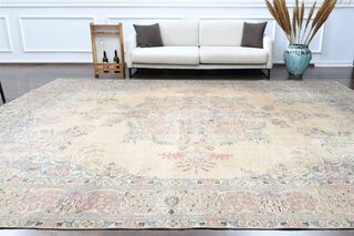 Vintage Persian Handmade Wool Rug - Thumbnail
