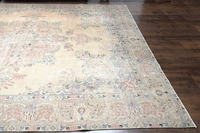 Vintage Persian Handmade Wool Rug