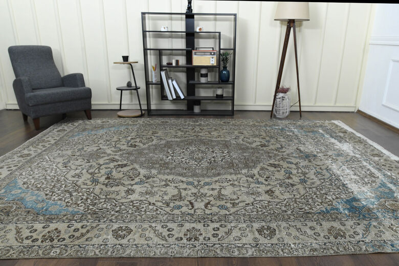 Handwoven Persian Area Rug