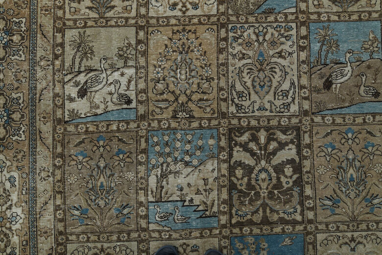Animal Print Handmade Persian Area Rug