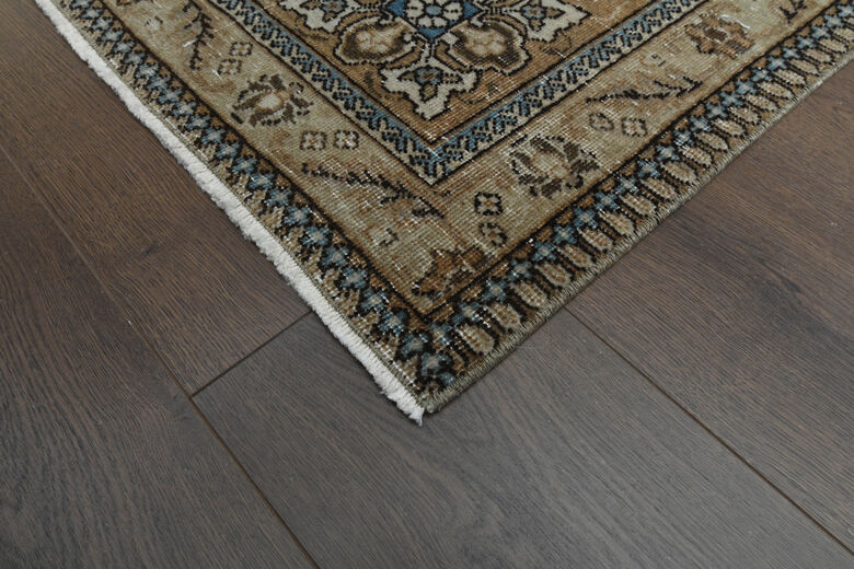Animal Print Handmade Persian Area Rug