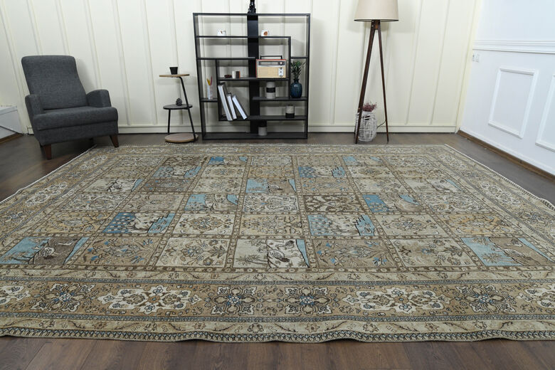 Animal Print Handmade Persian Area Rug