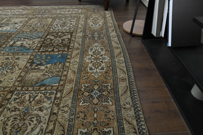 Animal Print Handmade Persian Area Rug
