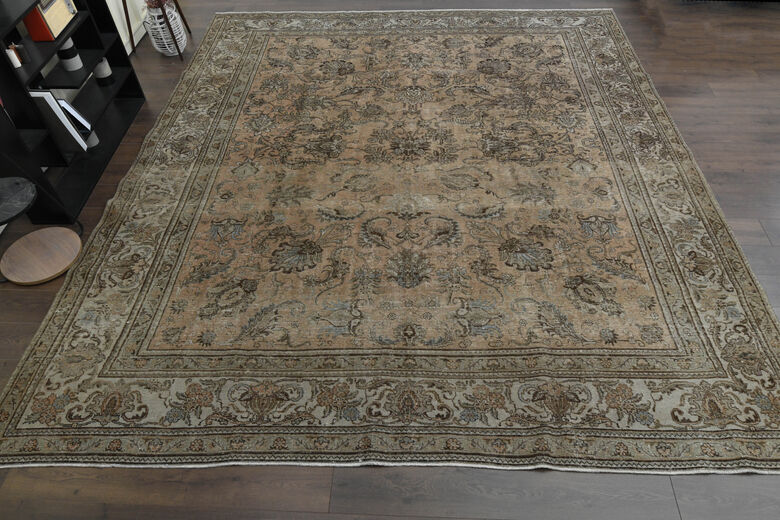 Handwoven Vintage Persian Rug